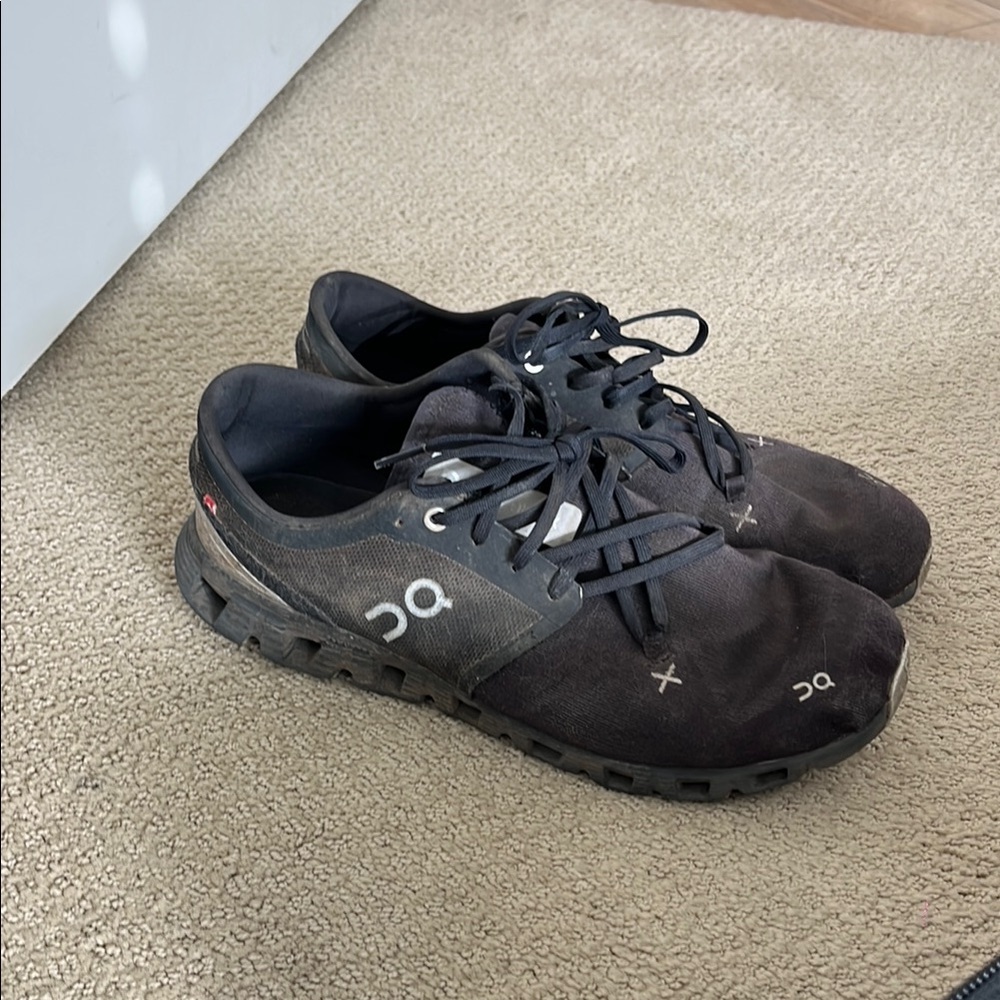On Running Men's Black Athletic Shoes